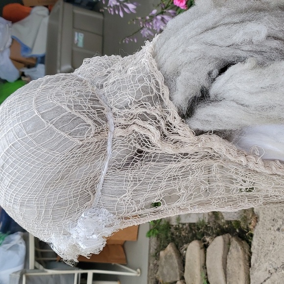 50" Lighted Halloween Scary Bride - Picture 8 of 11